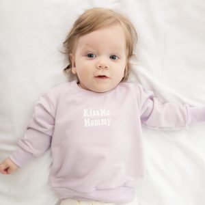 Kiss me Sommer Sweater Flieder
