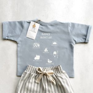 Summer Bucket List T-Shirt Pastellblau