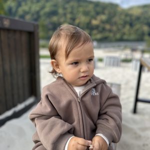 Kuschelweicher Bio Baumwoll Onesie Brown